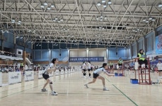 “배드민턴이 뭐길래…셔틀콕에 담긴 1800명의 땀”