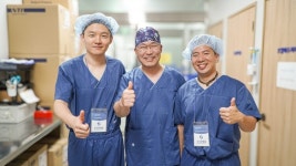 부산큰병원 윤명수, 단일공 척추내시경 해외 의사들에 시연