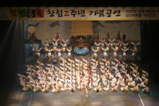 일본 열도를 흔드는 ‘130 사물놀이’