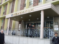 어르신들이 운영하는 특별한 카페에 가보니