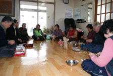 “짚신 삼아 손주 용돈도 준답니다”