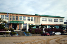 폐교 ‘위기’ 몰렸던 오지 학교에 학생들 몰리는 이유