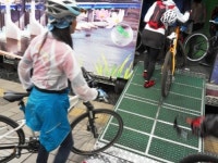 벚꽃과 향수를 느끼다!…자전거로 즐기는 ‘옥천 향수길’