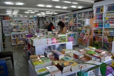 40년 문화 향기 간직한 동네책방의 생존 비결