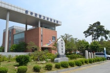 다문화가정 많은 완주, 도서관도 특별하다