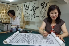 젊은 예술의 힘, 텅빈 구도심을 살리다