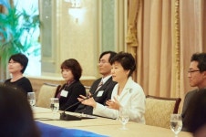 해외 의료진출, 미래세대를 위한 애국