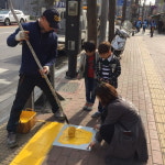 도로 위의 넛지, 노란발자국