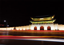 은은한 달빛 안내 받으며 타박타박 시간 여행