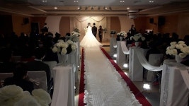 예식장 비용이 10만 원이라고?