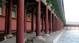 “불귀신 쫓는 드므, 들어보셨어요?”