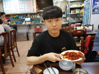 50년 충무로 복집, ‘백년가게’ 자격있네