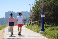 65년만의 귀환, 외옹치 해변