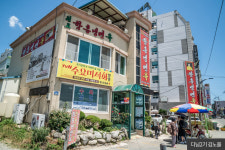 덥고 습한 날씨엔 냉면 앞으로~ 전국 함흥냉면 맛집 4곳