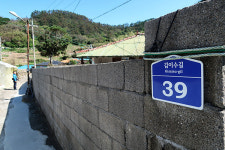 작은 섬에도 인물이 있다…장창대와 김이수