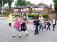 [영국 통신원]만 10세까지 부모없인 등하교 못해