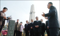 “위로차 방문했을 뿐”