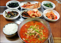 [맛집] 옛 골목에서 찾은 옛맛-양림동 `신용식육식당’