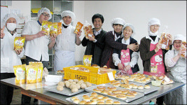 [함께가자] <10>씨튼장애인직업재활센터 `씨튼베이커리’