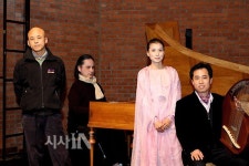 시간과 공간을 예술로 뛰어넘다