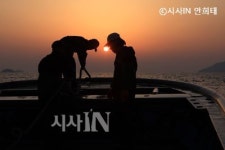 세상이 어찌되든 연평도 꽃게철은 이제 시작이다