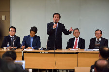 북, 개성공단 신의주 남포로 옮긴다