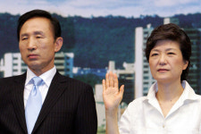 박근혜의 503과 이명박의 716을 더하면?