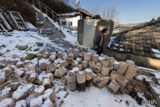 여전히 연탄 온기가 필요한 세상에서 [시선]