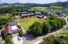 고창에는 뭔가 특별한 서점마을과 책마을이 있다