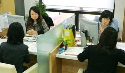 40~50대 여성 맞춤형 취업 지원 절실