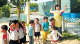 어린이집 교사 정혜승씨 “일흔이 되어서도 아이들과 함께하고 싶어요”