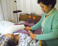 돌봄노동자 “고달픈 하루살이 인생”