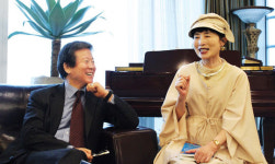 청년들의 꿈을 돕는 이승한·엄정희 부부 “검색 대신 사색을 하세요”