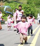 1만5000명 시민, 가족과 함께 ‘서울의 봄’ 달렸다