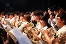 ‘말과 오케스트라의 만남’…금난새의 ‘마(馬)케스트라’