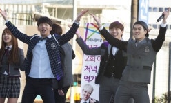 B1A4와 함께 ‘Family Song 배워요~