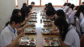 충암고 교장 '급식비 논란' 사과···