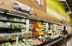 ‘강서시대’ 연 홈플러스, 신선식품·가성비로 점유율 반등 노린다