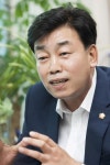 [인터뷰/성흠제 서울 은평구의회 의장] “소통·협치하는 의회로… 현안 해결 위해 4자 회동 제안”