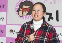 로스쿨 교수 엄마 정치에 뛰어들다