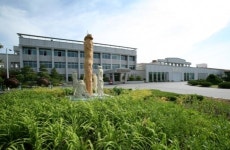 인산인해 관광지 피하고 싶다면 산업관광’