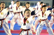 “지구촌 태권도 가족 여러분, 환영합니다!”