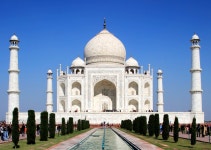 [이야기가 있는 풍경]삶과 죽음이 공존하는 인도Ⅱ 타지마할에서 황홀함을 보다