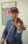 린덴바움 원형준 감독, 코로나19 음악 국내 최초 연주