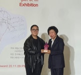 제1회 박동준상  수상자로 장소영 패션디자이너 선정