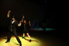 비보이와 현대무용수의 세계 춤 여행 얼쑤, 얼쓰