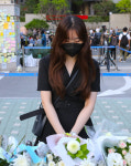 [포토] 삼가 고인의 명복을 빕니다 학교를 가득 메운 추모 행렬