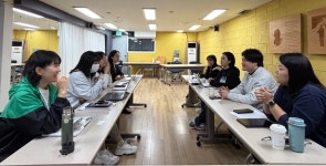 [‘집게손’ 괴롭힘] ‘페미니즘 사상검증’ 근절 위해 뭉친 여성·시민단체 활동가들