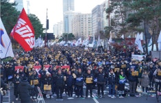 철도파업 닷새째, KTX·수도권 전철 등 감축 운행