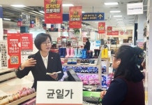 정혜경 의원, 홈플러스 고용위기 현장 찾아 “공동대책위로 해법 모색하겠다”